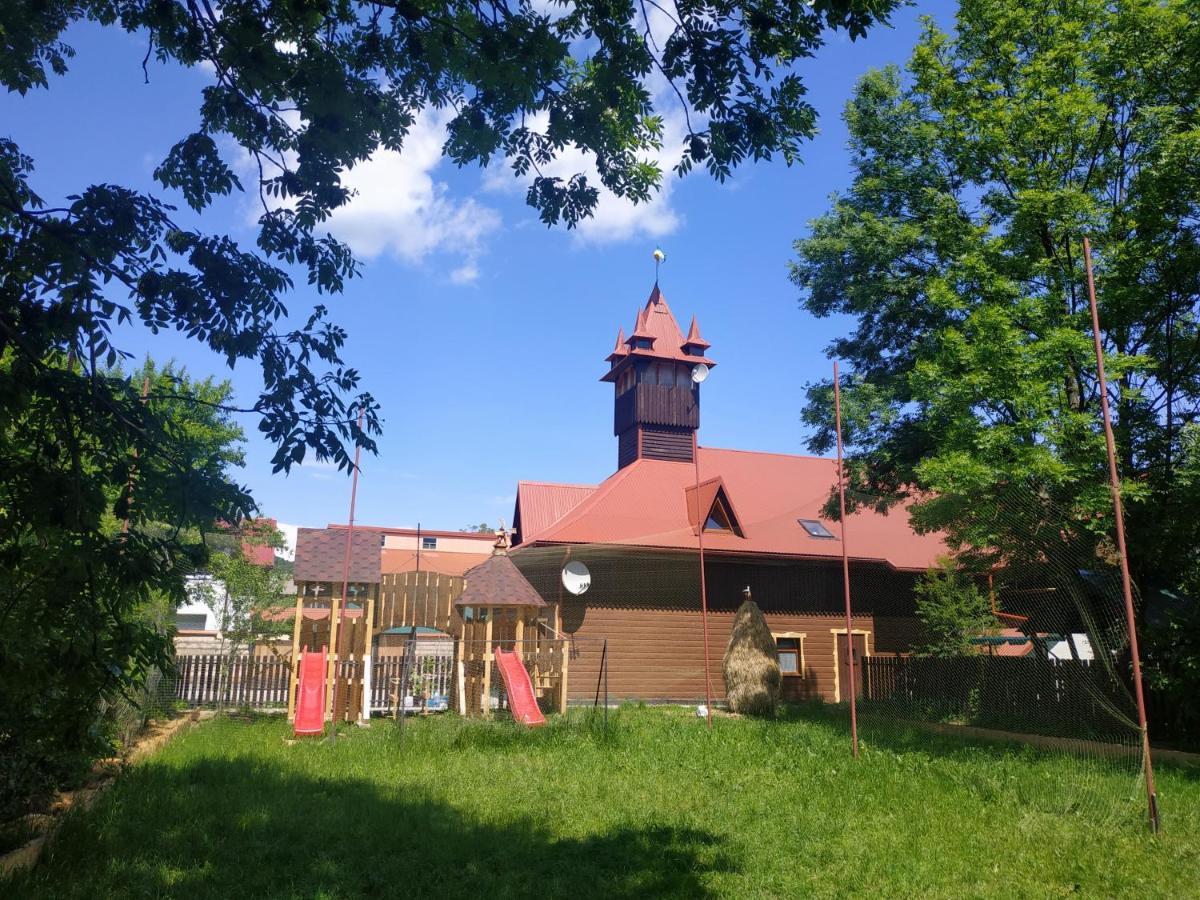 Сімейний Еко-Готель "Вежа Бойка" Skole Exterior photo